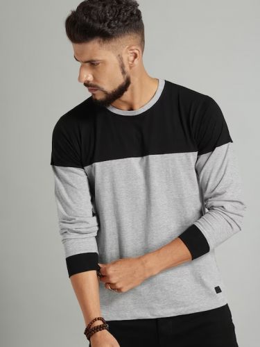 Men Grey Melange   Black Colourblocked T shirt 